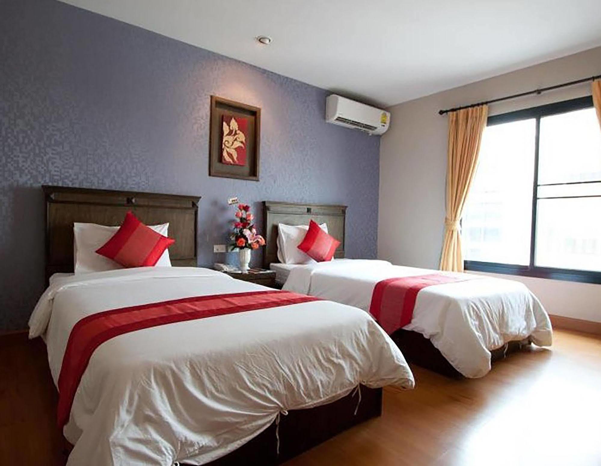 Lanna House Hotel Chiang Mai Exterior photo