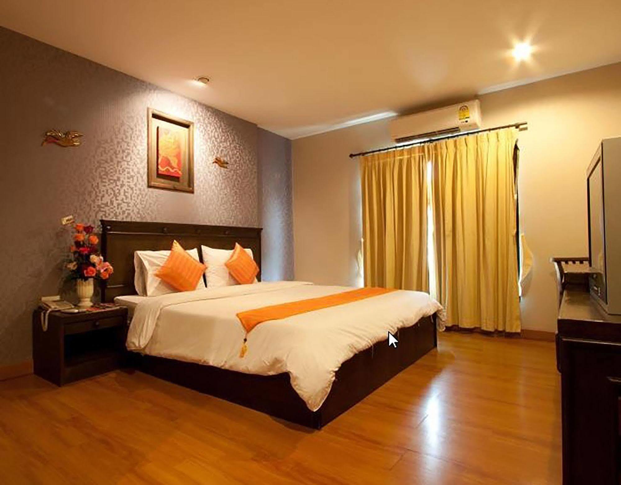 Lanna House Hotel Chiang Mai Exterior photo